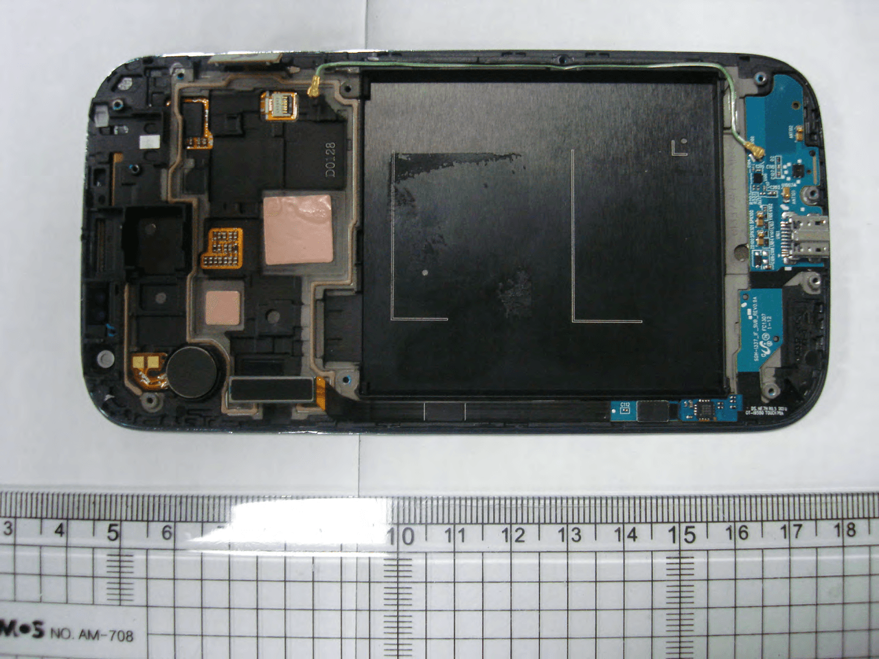 Multi-band UMTS/GSM/EDGE/LTE Phone with WLAN, Bluetooth and RFID - FCC ID A3LSGHI337 - Samsung Electronics Co Ltd (1)
