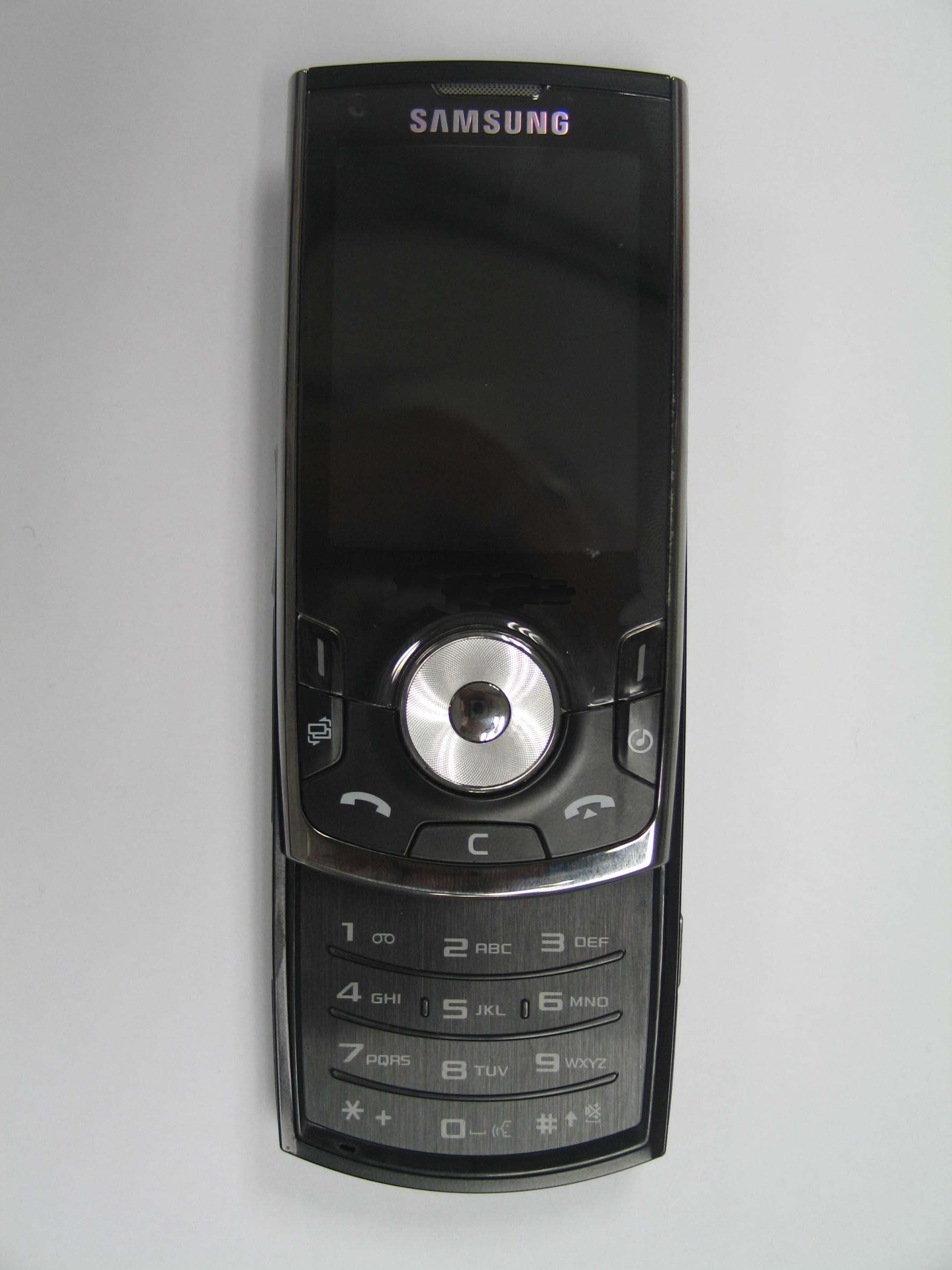 PCS GSM/ EDGE Phone with Bluetooth - FCC ID A3LSGHI560 - Samsung Electronics Co Ltd (3)
