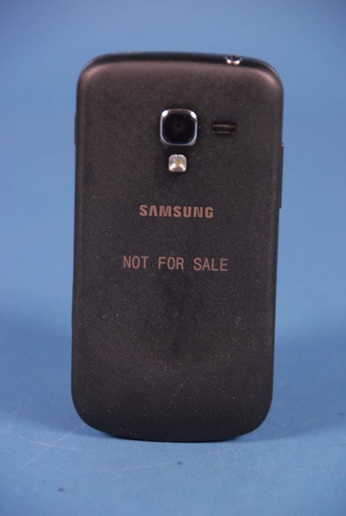 Portable Handset with Multi-band WCDMA/GSM/EDGE/LTE, WLAN, RFID and Bluetooth - FCC ID A3LSGHI577 - Samsung Electronics Co Ltd