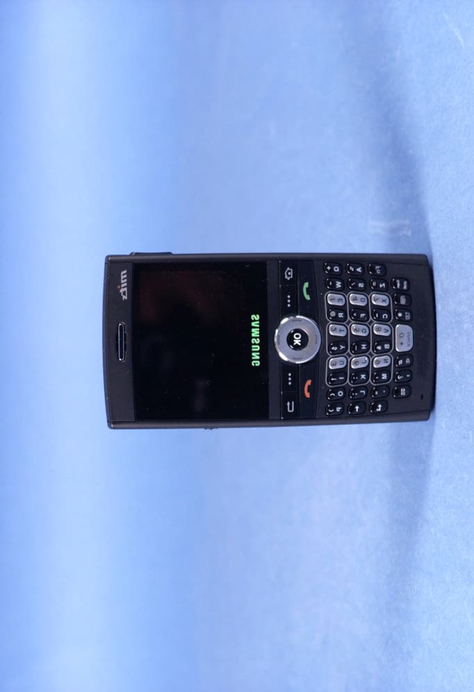 Dual-Band Dual-Mode GSM/ WCDMA Phone with BT - FCC ID A3LSGHI607 - Samsung Electronics Co Ltd (5)