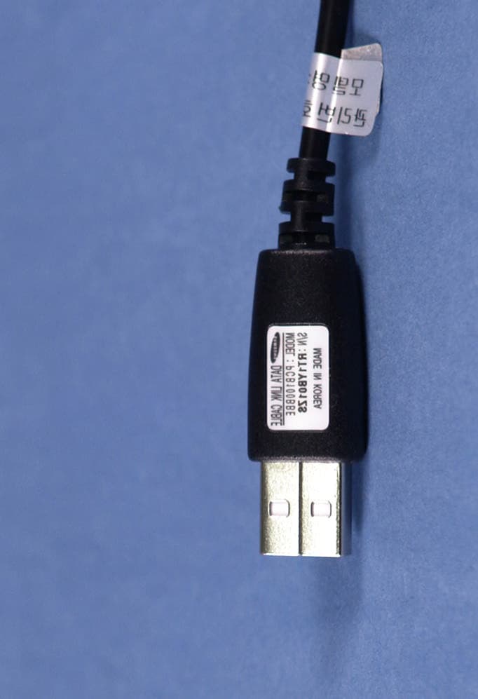 Single-Band PCS GSM/ EDGE Phone with Bluetooth - FCC ID A3LSGHI610 - Samsung Electronics Co Ltd (1)