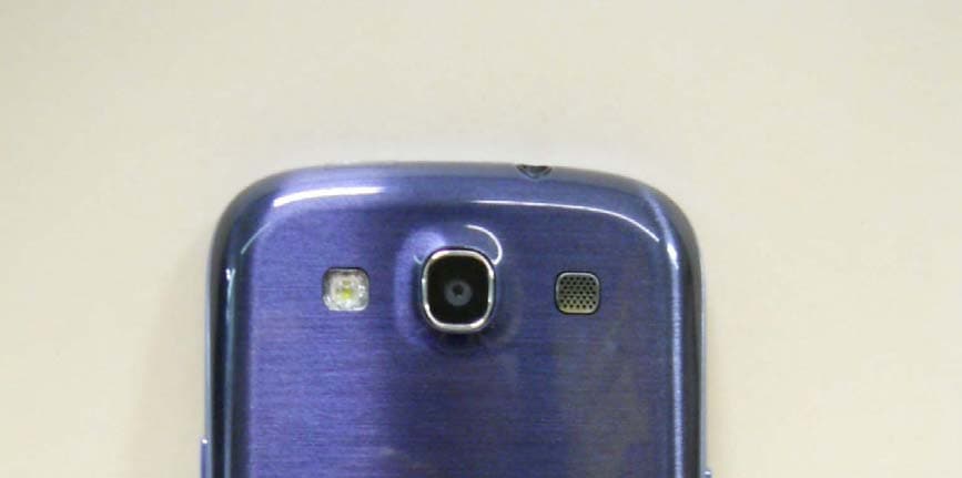 Portable Handset with Multi-Band GSM/EDGE/WCDMA/LTE, WLAN, Bluetooth and RFID - FCC ID A3LSGHI747 - Samsung Electronics Co Ltd (5)