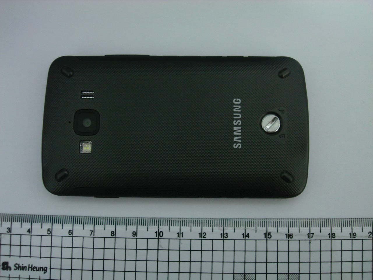 Cellular/PCS GSM/EDGE/WCDMA Phone with WLAN and Bluetooth - FCC ID A3LSGHI847 - Samsung Electronics Co Ltd (1)