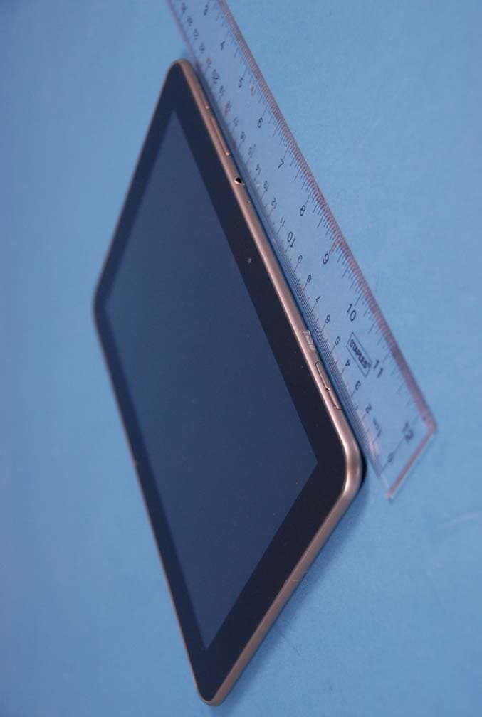 Cellular/PCS WCDMA/GSM/EDGE and 700 MHz/AWS LTE Tablet with WLAN and Bluetooth - FCC ID A3LSGHI957 - Samsung Electronics Co Ltd (1)