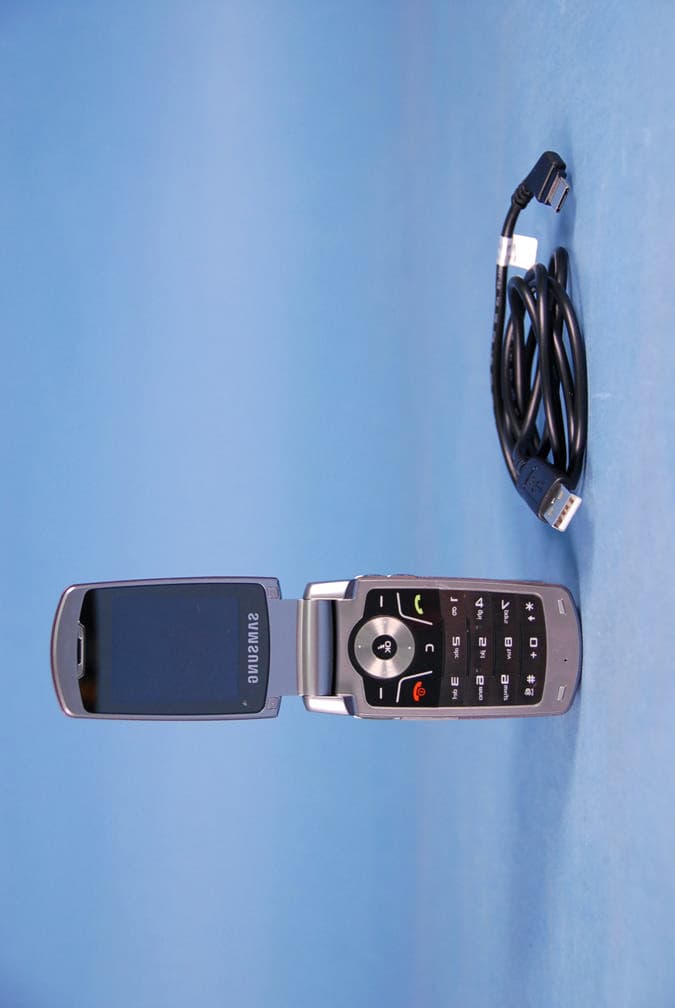 PCS GSM/ EDGE Phone with Bluetooth - FCC ID A3LSGHL300 - Samsung Electronics Co Ltd (1)