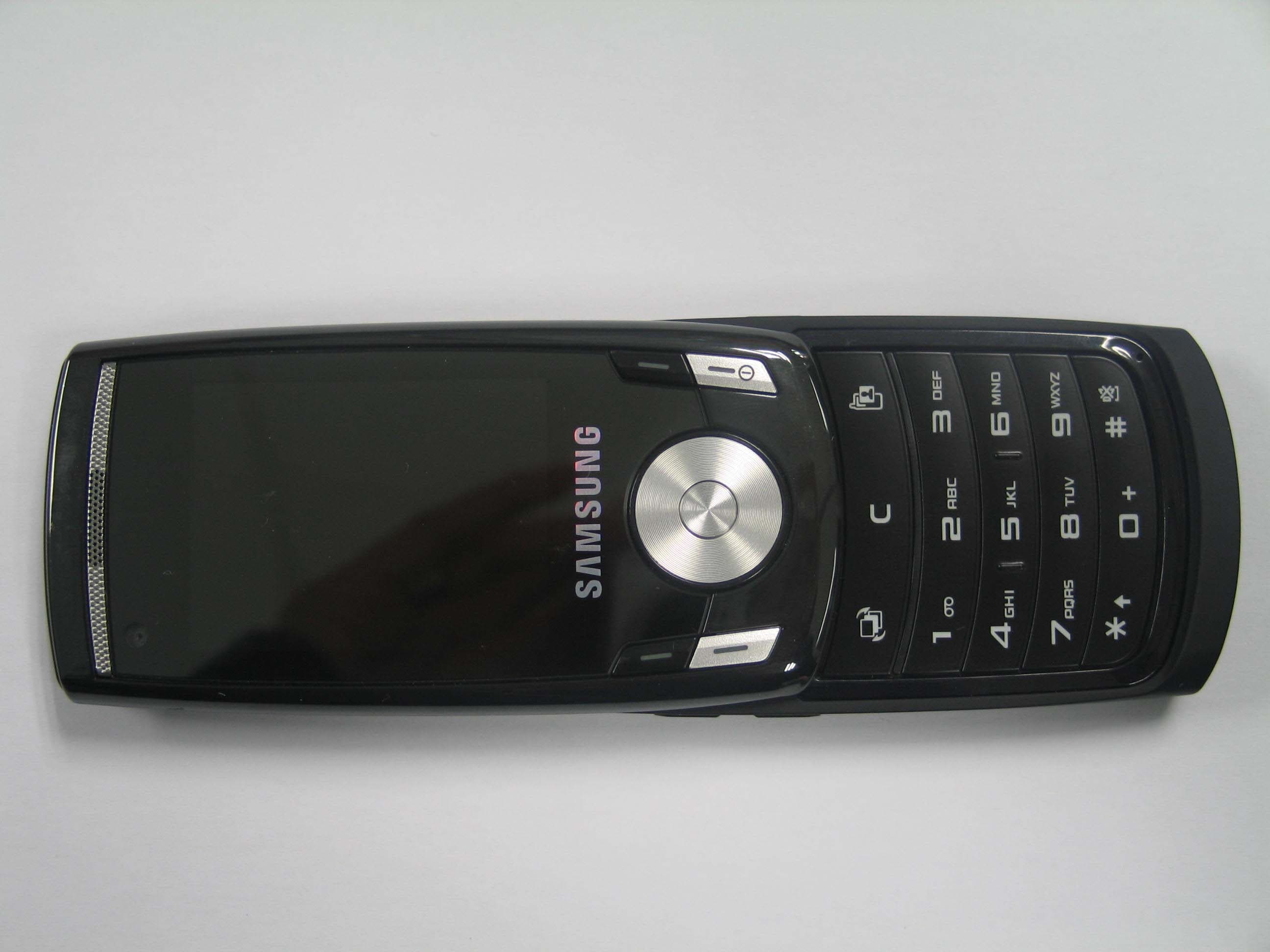 PCS GSM/EDGE Phone with Bluetooth - FCC ID A3LSGHL770 - Samsung Electronics Co Ltd (3)