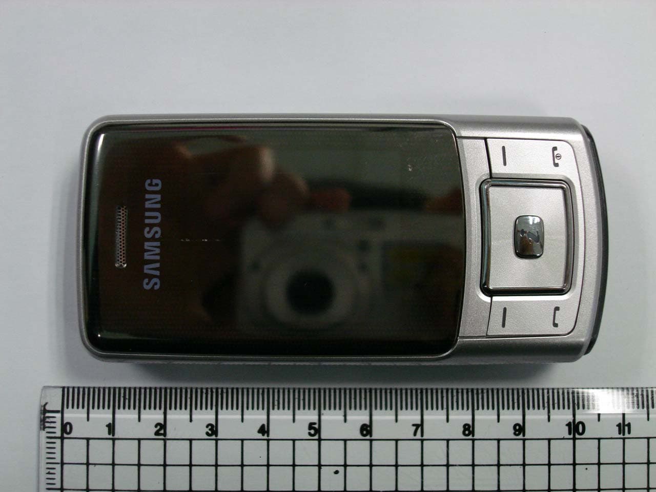 PCS GSM Phone with Bluetooth - FCC ID A3LSGHM620 - Samsung Electronics Co Ltd (1)