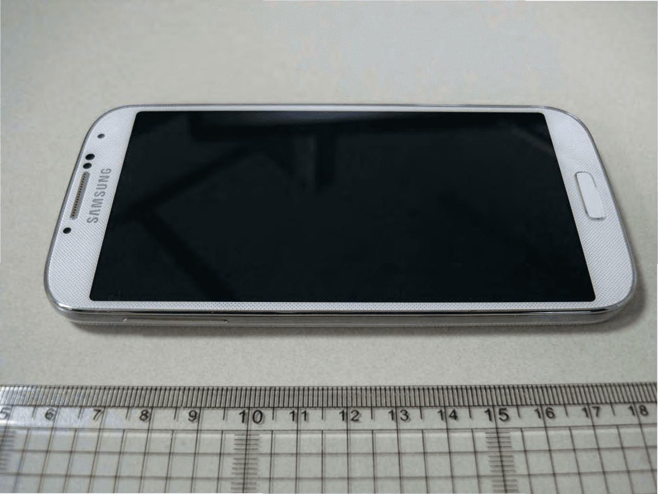 Multi-band WCDMA/GSM/EDGE/LTE Phone with WLAN, Bluetooth RFID - FCC ID A3LSGHM919 - Samsung Electronics Co Ltd (3)
