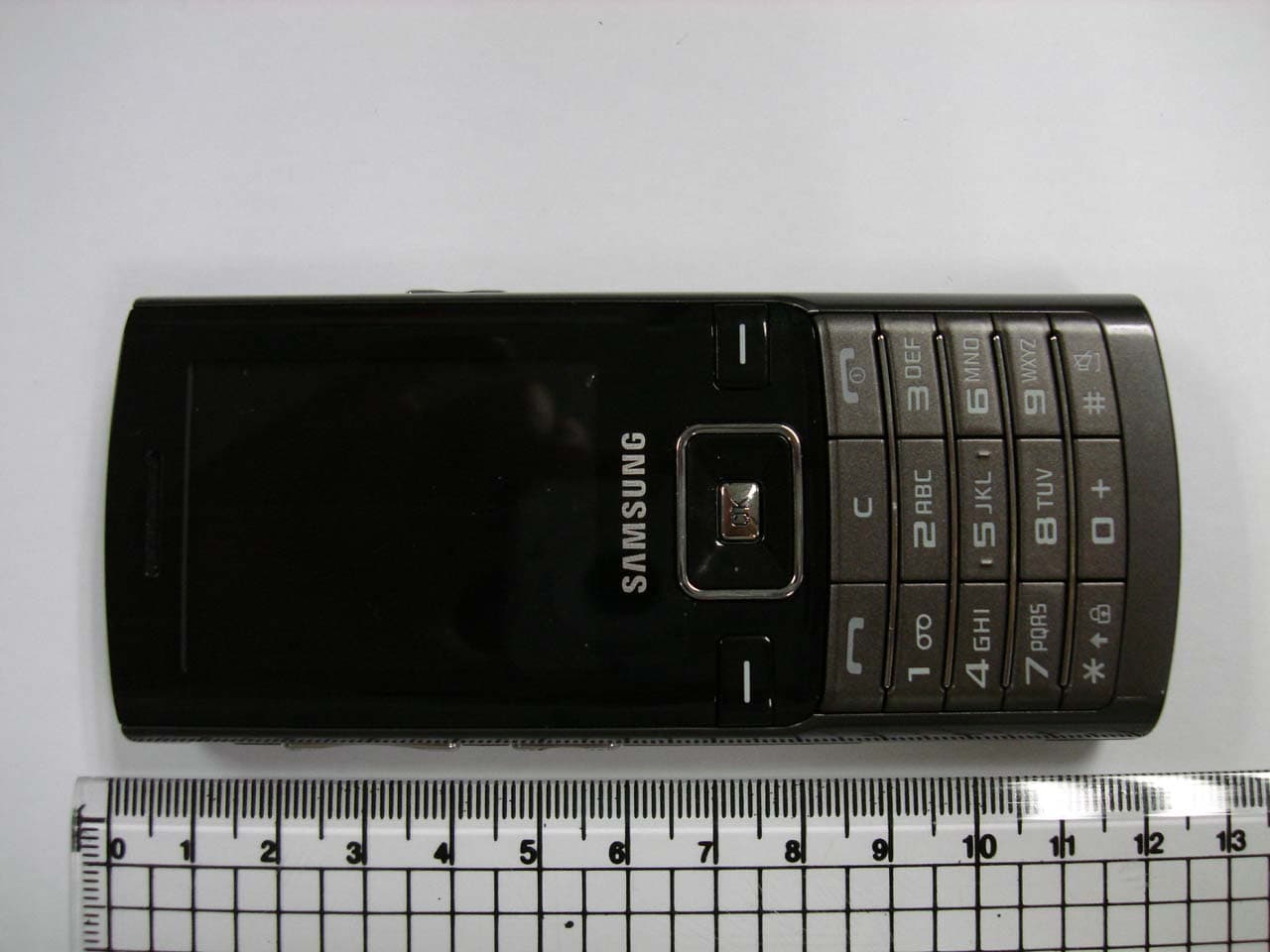 PCS GSM/EDGE Phone with Bluetooth - FCC ID A3LSGHP240 - Samsung Electronics Co Ltd (2)