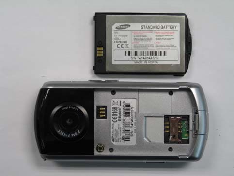 Single-Band PCS GSM/ EDGE Phone with Bluetooth - FCC ID A3LSGHP930 - Samsung Electronics Co Ltd (2)