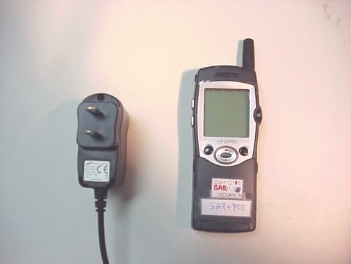 Dual band PCS cell phone GSM protocol - FCC ID A3LSGHQ105 - Samsung Electronics Co Ltd (3)