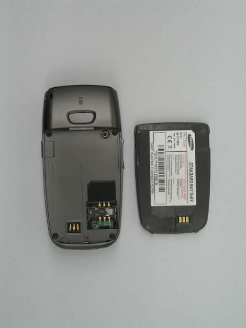 Single-Band PCS GSM/ EDGE Phone with Bluetooth - FCC ID A3LSGHS400I - Samsung Electronics Co Ltd (2)