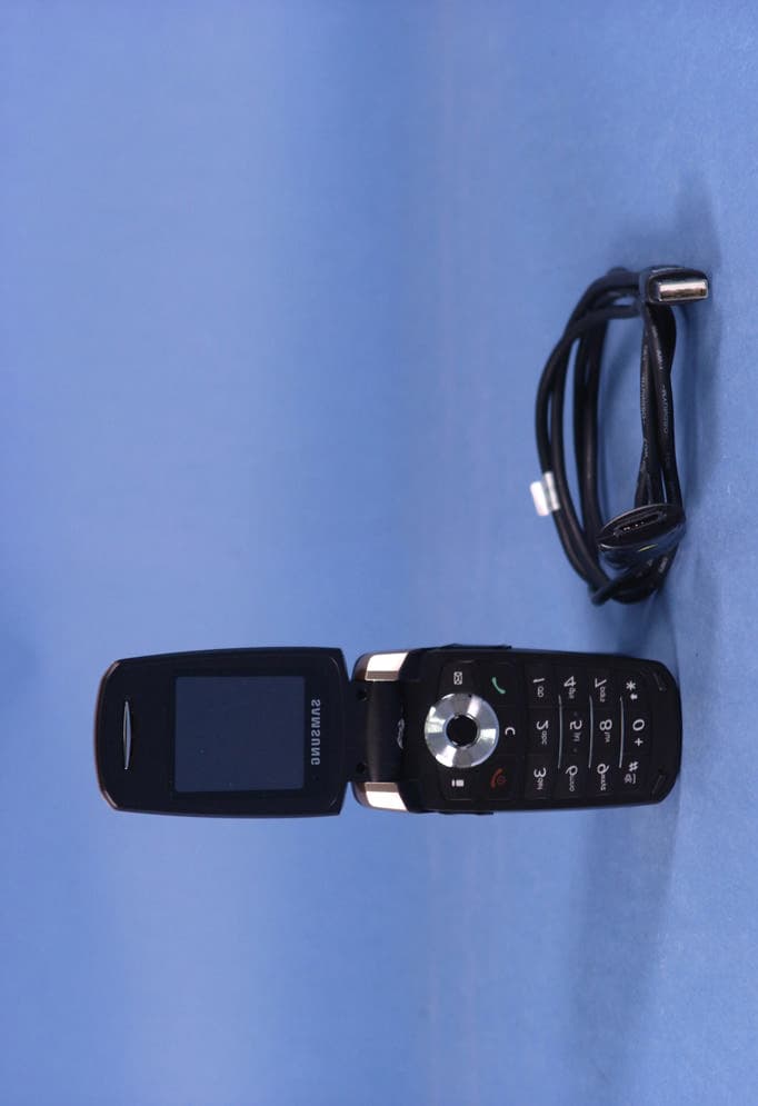 Single-Band PCS GSM/ EDGE Phone with Bluetooth - FCC ID A3LSGHS401I - Samsung Electronics Co Ltd (2)
