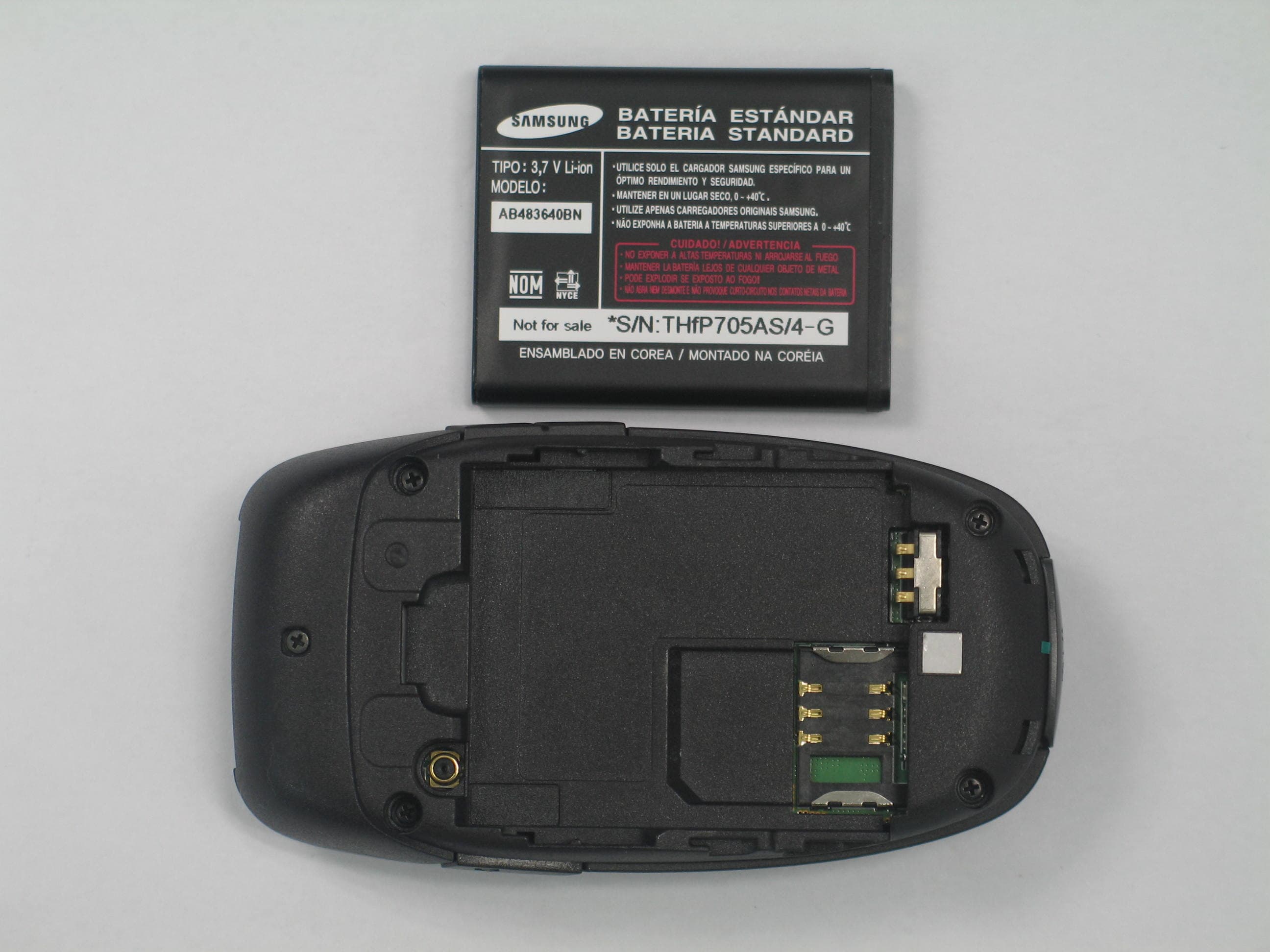 PCS GSM Phone with Bluetooth - FCC ID A3LSGHT411 - Samsung Electronics Co Ltd (1)