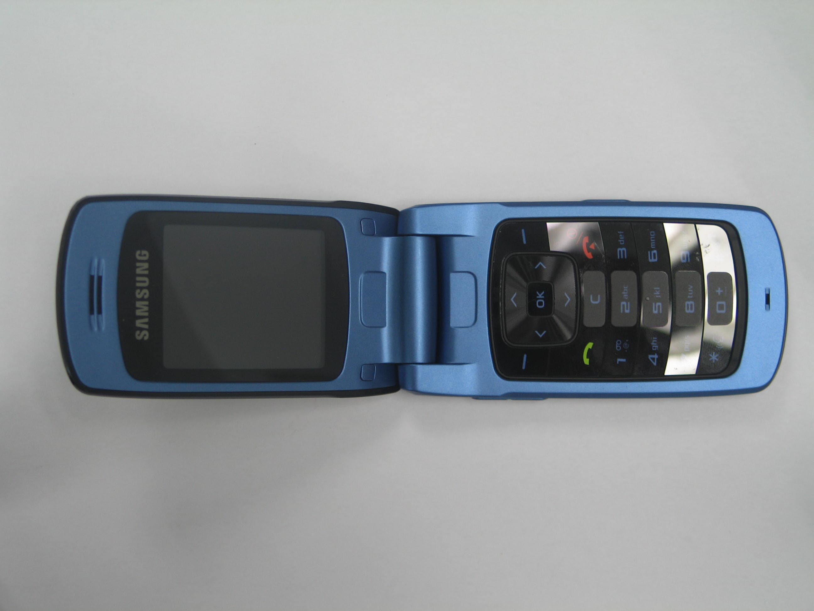 Cellular/PCS GSM/EDGE Phone with Bluetooth - FCC ID A3LSGHT439 - Samsung Electronics Co Ltd