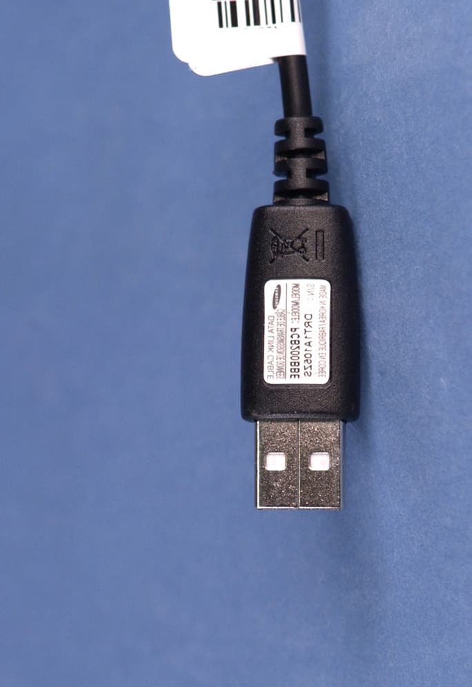 Dual-Band GSM/ EDGE Phone with Bluetooth - FCC ID A3LSGHT519 - Samsung Electronics Co Ltd (1)