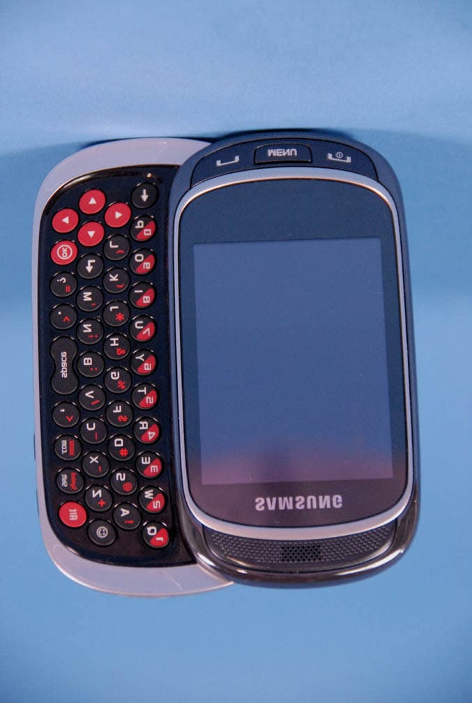 Cellular/PCS GSM/EDGE AWS WCDMA Phone with Bluetooth - FCC ID A3LSGHT669 - Samsung Electronics Co Ltd (1)