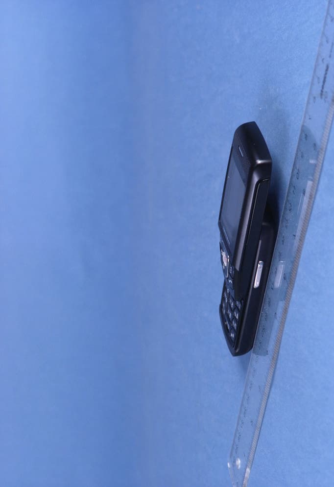 Dual-Band GSM Phone with WLAN - FCC ID A3LSGHT709 - Samsung Electronics Co Ltd (2)