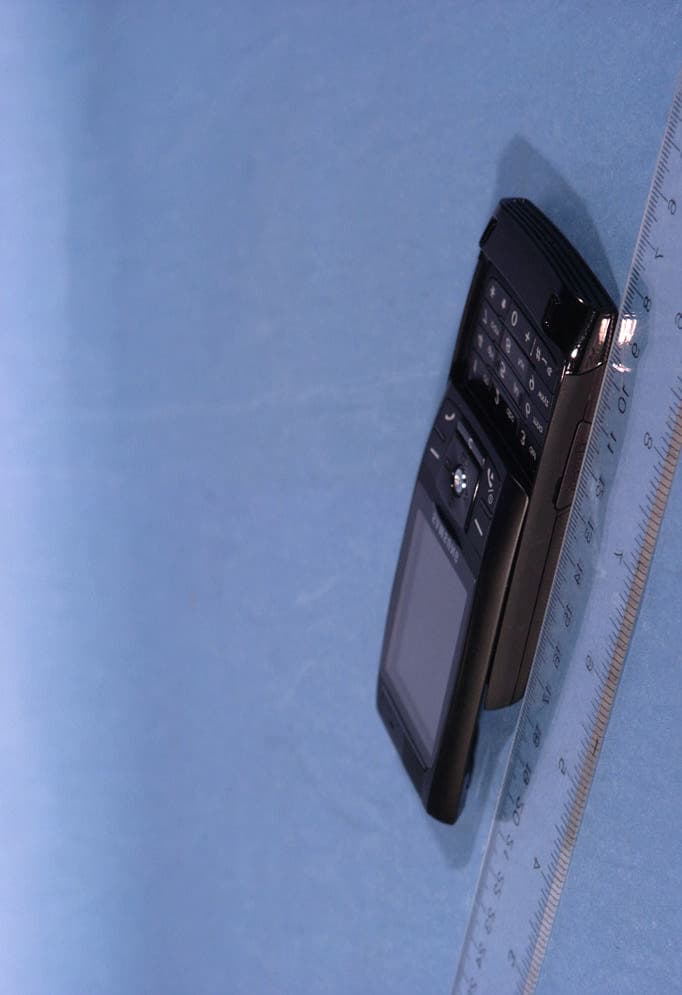 Dual-Band GSM/ EDGE Phone with Bluetooth - FCC ID A3LSGHT809 - Samsung Electronics Co Ltd (3)