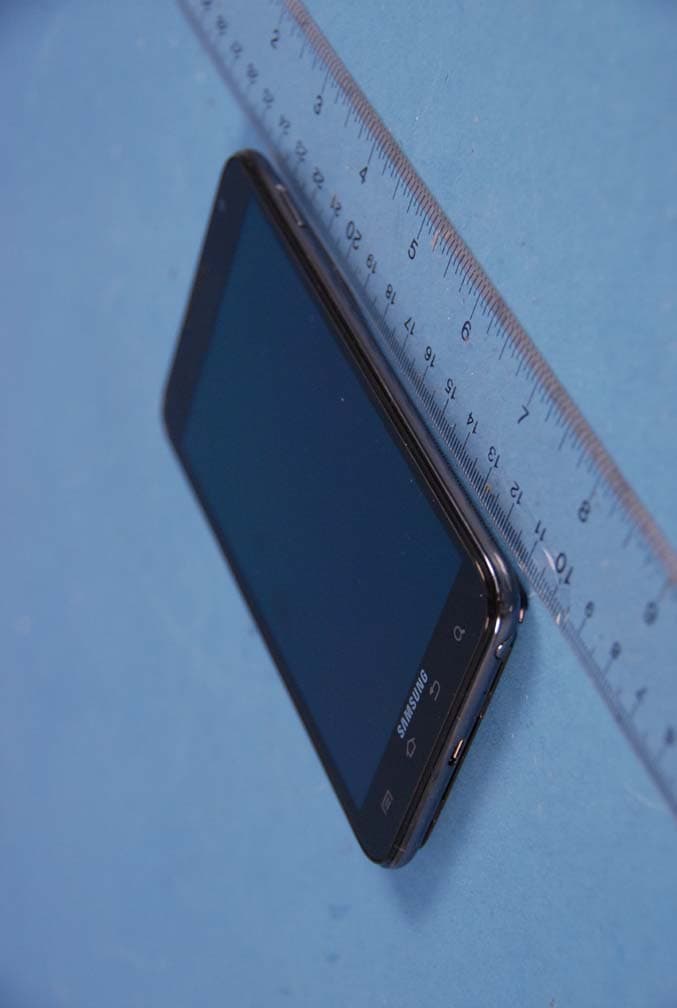 Cellular/PCS GSM/EDGE/WCDMA and AWS WCDMA Phone with WLAN, Bluetooth and RFID - FCC ID A3LSGHT879 - Samsung Electronics Co Ltd (1)
