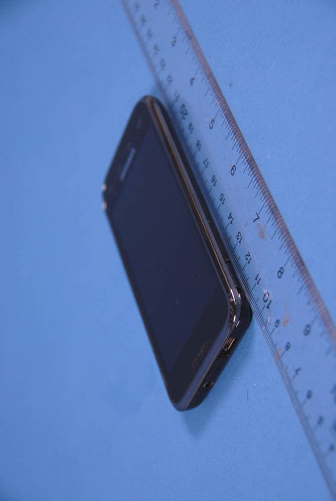 Cellular/PCS WCDMA/GSM/EDGE Phone with WLAN and Bluetooth - FCC ID A3LSGHT959D - Samsung Electronics Co Ltd (3)
