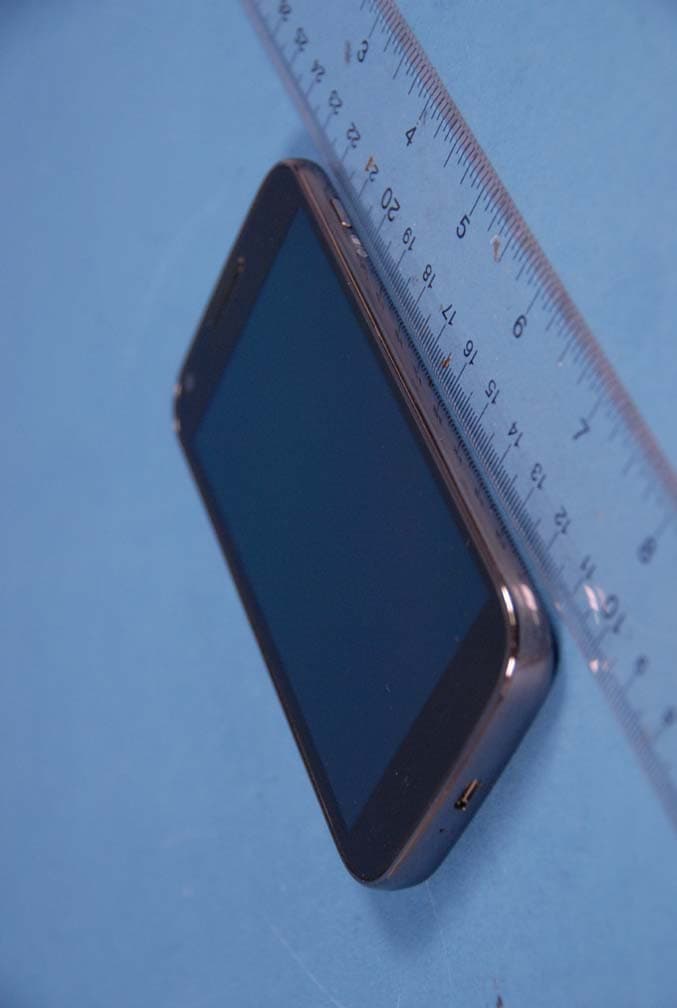 Cellular/PCS WCDMA/GSM/EDGE and AWS WCDMA Phone with WLAN, RFID and Bluetooth - FCC ID A3LSGHT989 - Samsung Electronics Co Ltd