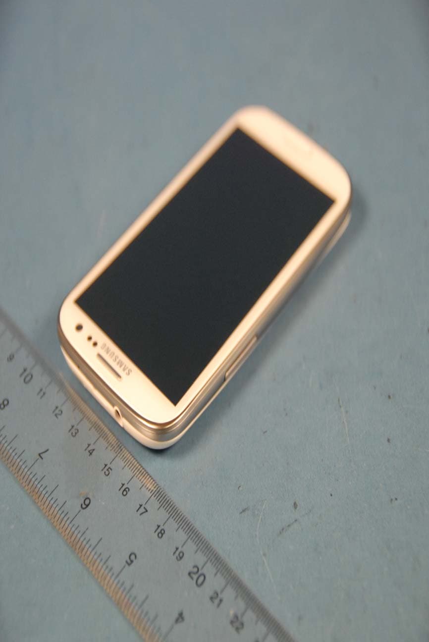 Portable Handset with Multi-band WCDMA/GSM/EDGE/LTE, WLAN, RFID and Bluetooth - FCC ID A3LSGHT999L - Samsung Electronics Co Ltd (1)