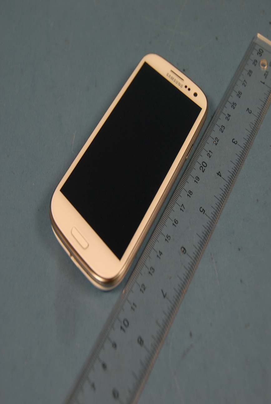 Portable Handset with Multi-band WCDMA/GSM/EDGE/LTE, WLAN, RFID and Bluetooth - FCC ID A3LSGHT999L - Samsung Electronics Co Ltd (2)
