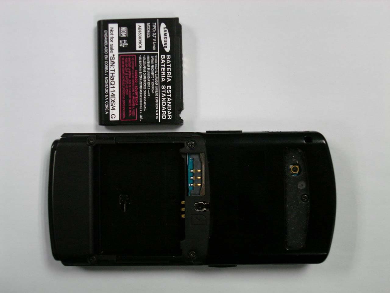 Cellular/PCS GSM/EDGE Phone with Bluetooth - FCC ID A3LSGHU900L - Samsung Electronics Co Ltd (3)