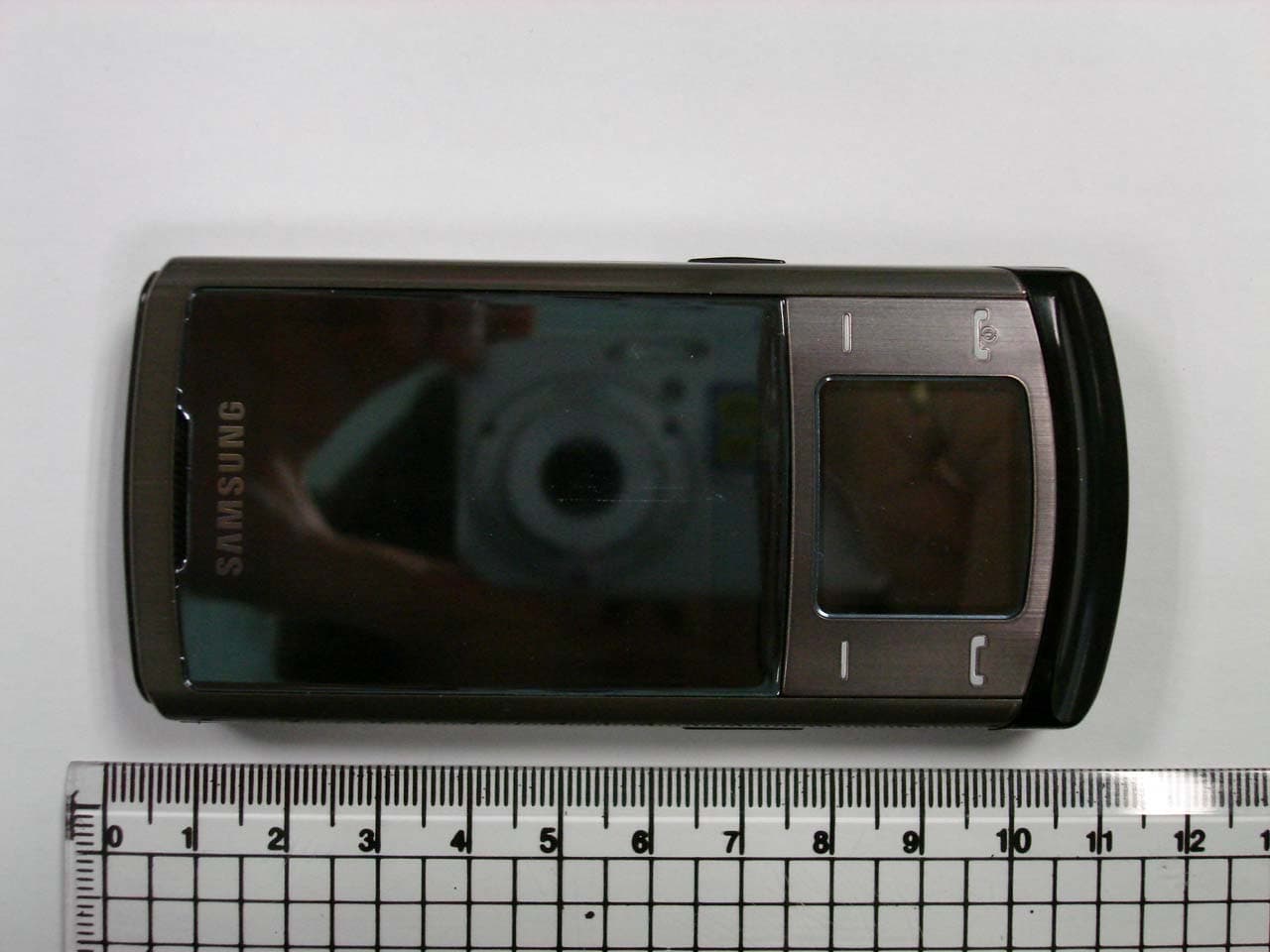 Cellular/PCS GSM/EDGE Phone with Bluetooth - FCC ID A3LSGHU900L - Samsung Electronics Co Ltd (1)