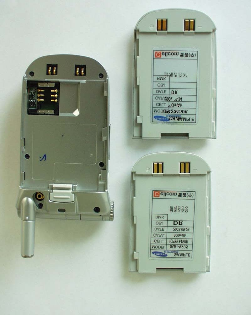 Single Mode PCS GPRS/GSM Phone - FCC ID A3LSGHV205 - Samsung Electronics Co Ltd (2)