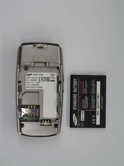 Single-Band PCS GSM Phone - FCC ID A3LSGHX200 - Samsung Electronics Co Ltd (1)