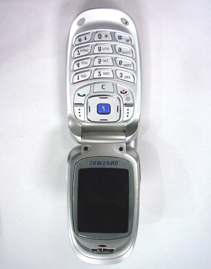 Dual-Band GSM Phone (Models: SGH-X426/X427) - FCC ID A3LSGHX426 - Samsung Electronics Co Ltd (4)