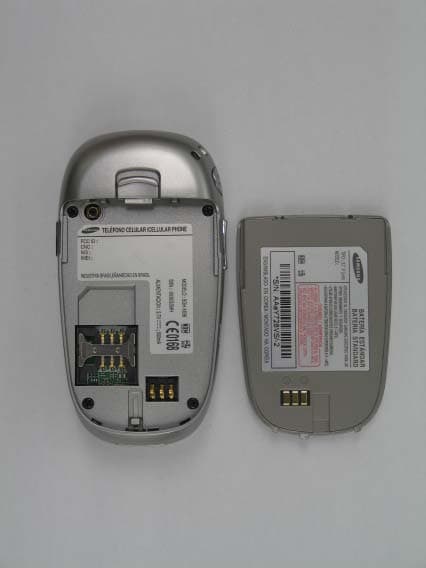 Dual-Band GSM Phone - FCC ID A3LSGHX636 - Samsung Electronics Co Ltd (3)