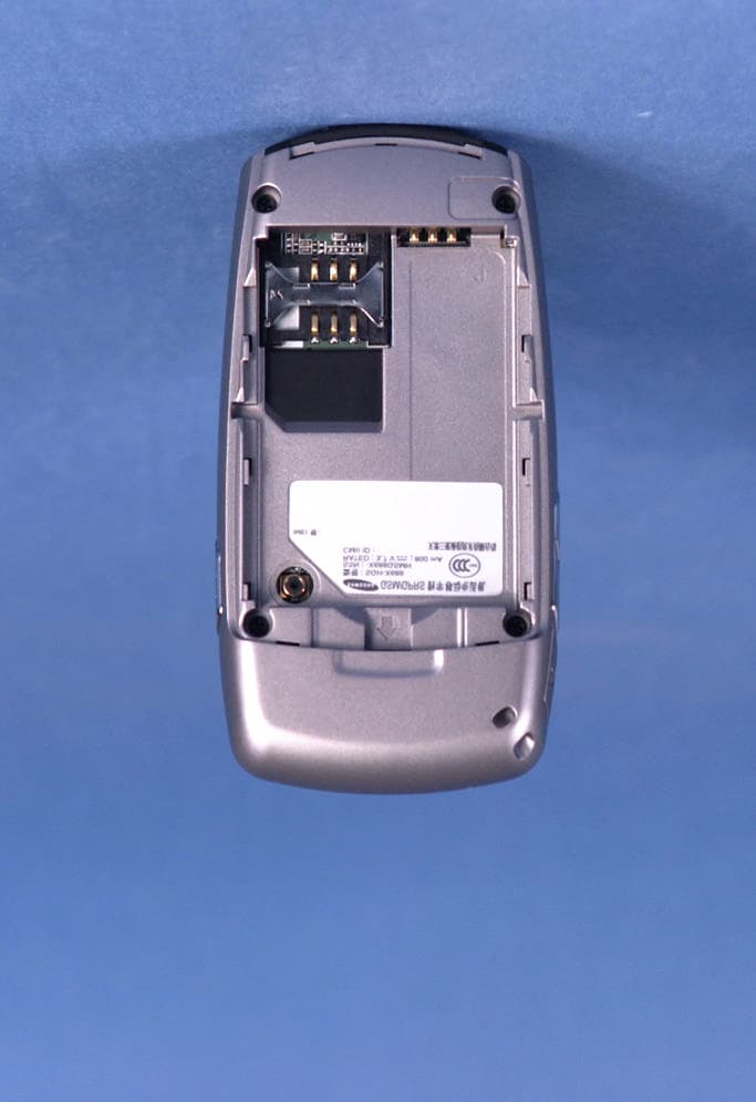 Single-Band PCS GSM/ EDGE Phone - FCC ID A3LSGHX688 - Samsung Electronics Co Ltd (1)