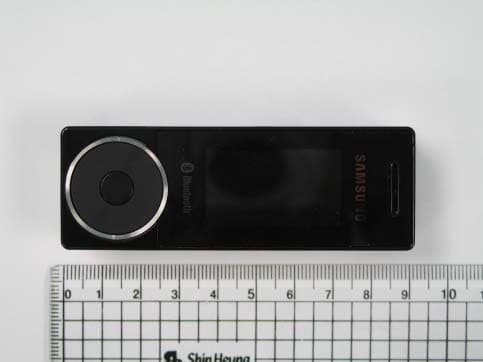 Single-Band PCS GSM/ EDGE Phone with Bluetooth - FCC ID A3LSGHX830 - Samsung Electronics Co Ltd (2)