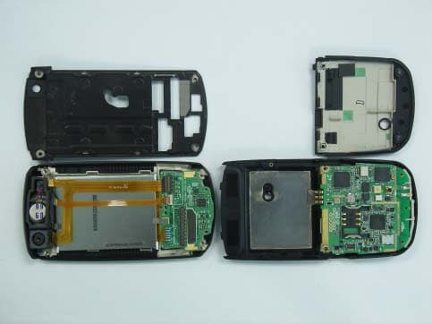 Single-Band PCS GSM/ EDGE Phone with Bluetooth - FCC ID A3LSGHZ720 - Samsung Electronics Co Ltd (1)