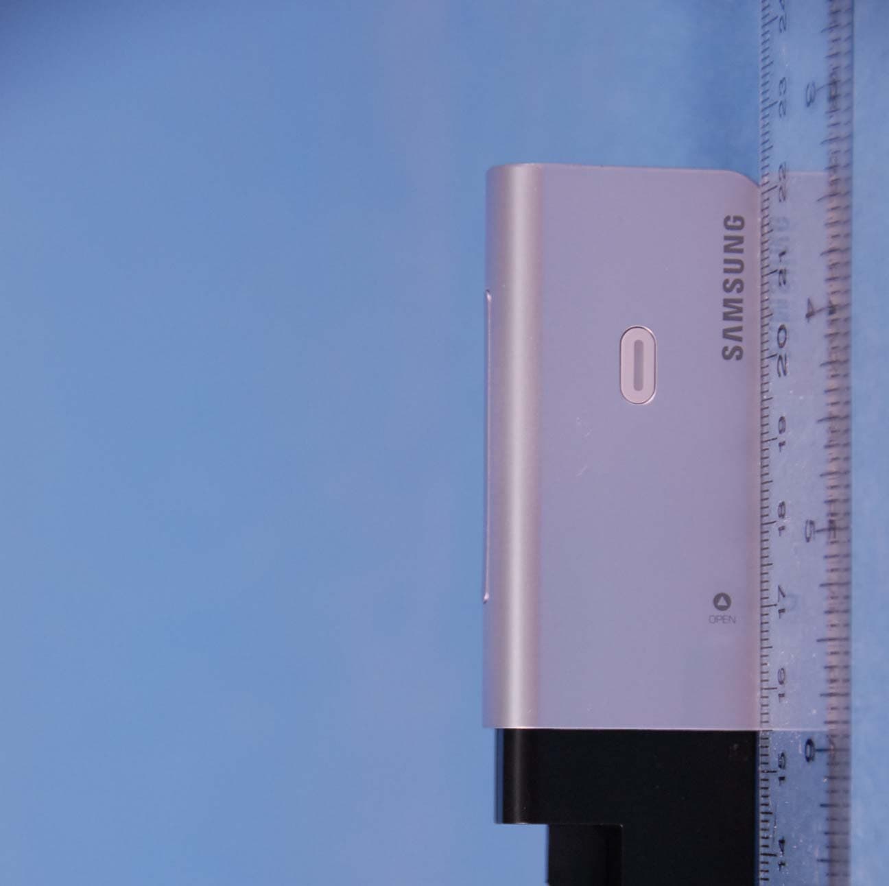 PCS GSM/ EDGE USB Device - FCC ID A3LSGHZ800 - Samsung Electronics Co Ltd (1)