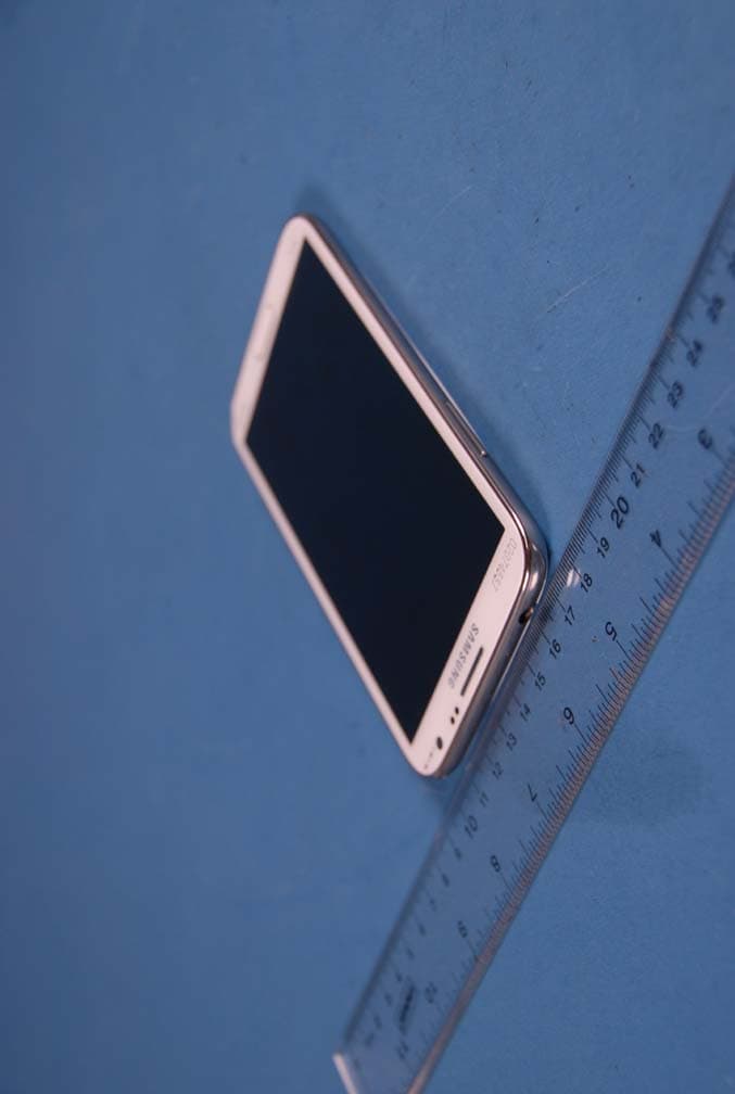 Cellular/ PCS UMTS and PCS GSM Phone with WLAN, Bluetooth and RFID - FCC ID A3LSHVE250L - Samsung Electronics Co Ltd (2)