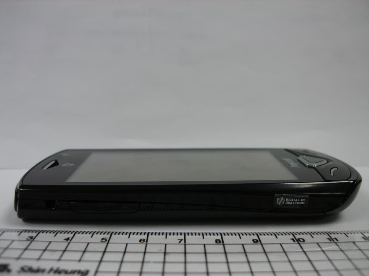 PCS GSM Phone with WLAN and Bluetooth - FCC ID A3LSHWA175S - Samsung Electronics Co Ltd (2)