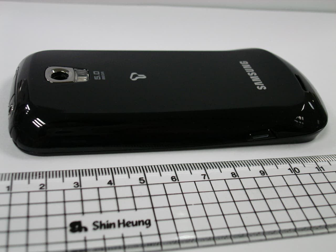 PCS GSM Phone with WLAN and Bluetooth - FCC ID A3LSHWM100S - Samsung Electronics Co Ltd (3)