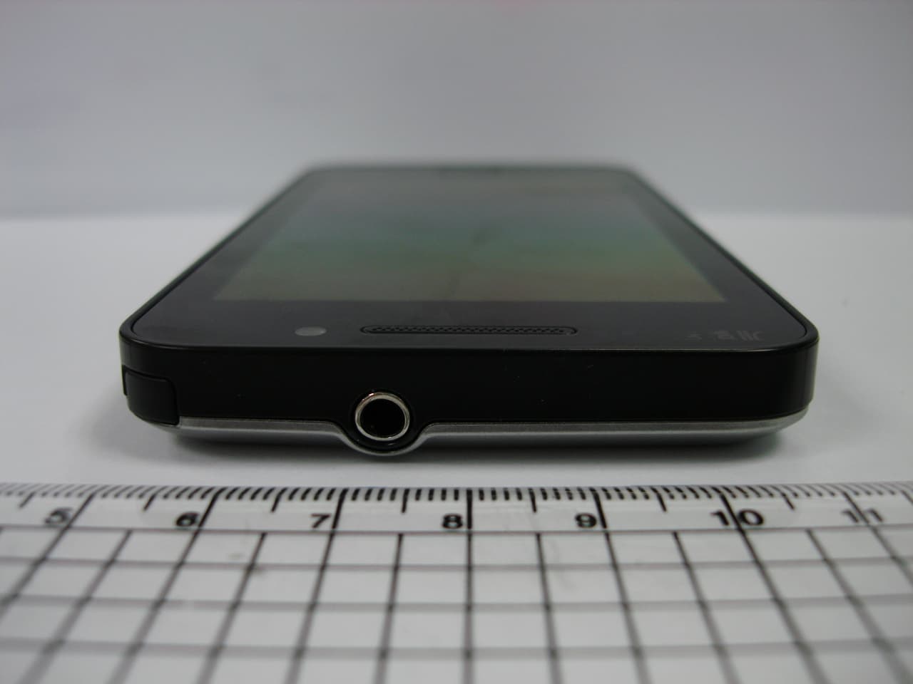 PCS GSM Phone with WLAN and Bluetooth - FCC ID A3LSHWM190S - Samsung Electronics Co Ltd (2)