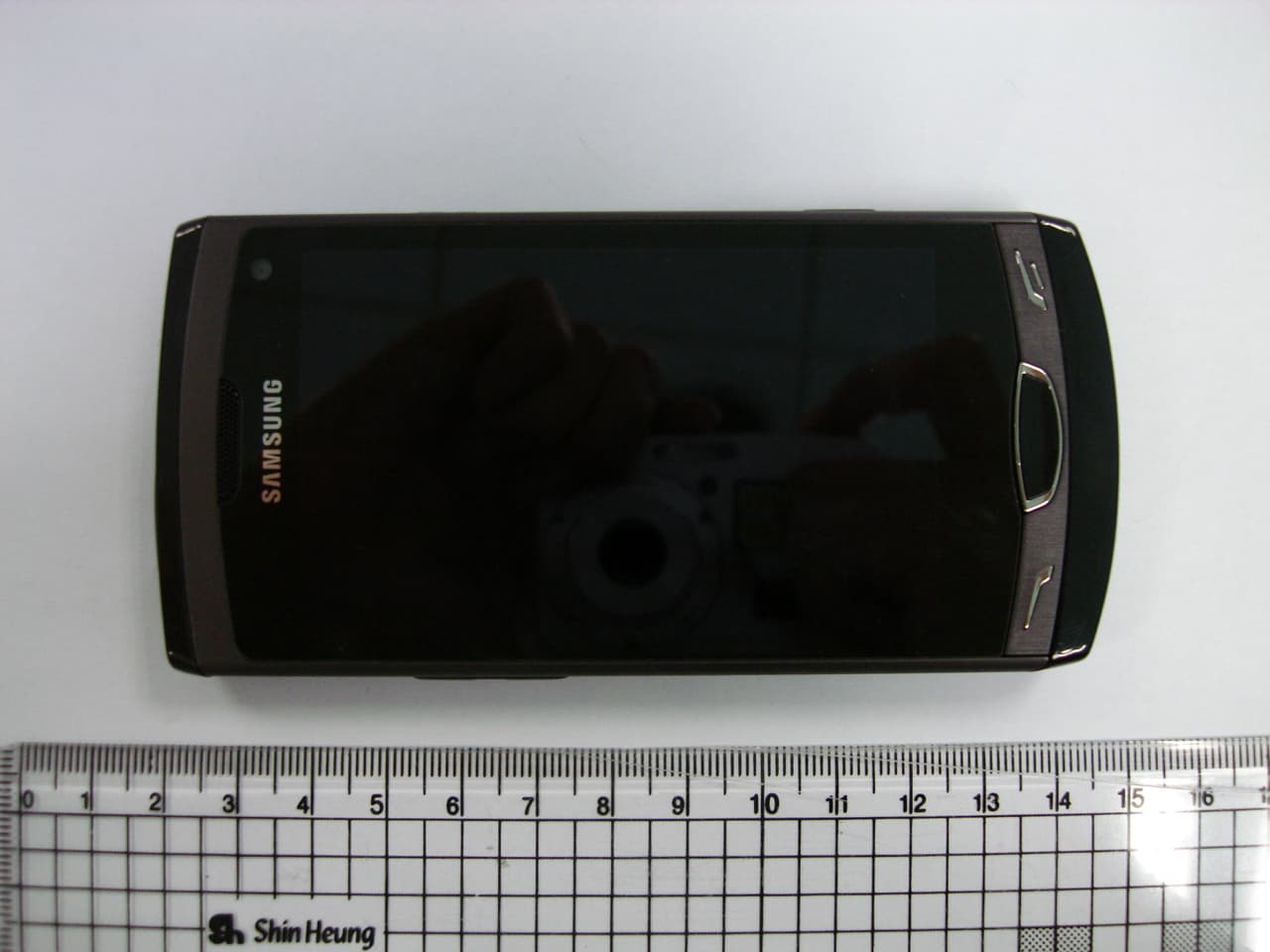 PCS GSM Phone with WLAN and Bluetooth - FCC ID A3LSHWM210S - Samsung Electronics Co Ltd (3)