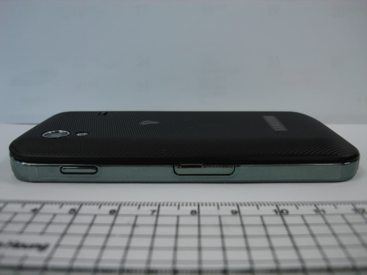 PCS GSM Phone with WLAN and Bluetooth - FCC ID A3LSHWM240S - Samsung Electronics Co Ltd (2)