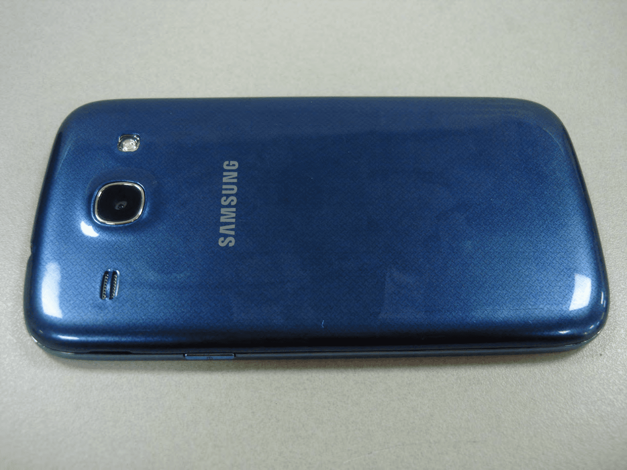 Mobile Phone - FCC ID A3LSHWM580D - Samsung Electronics Co Ltd (2)