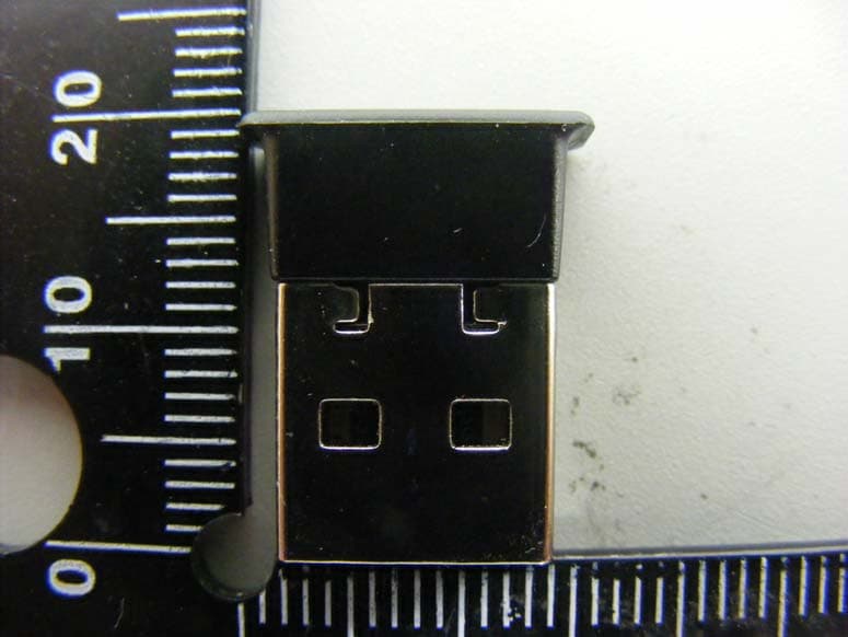 2.4 GHz Wireless USB Dongle - FCC ID A3LSM3PRC - Samsung Electronics Co Ltd (1)