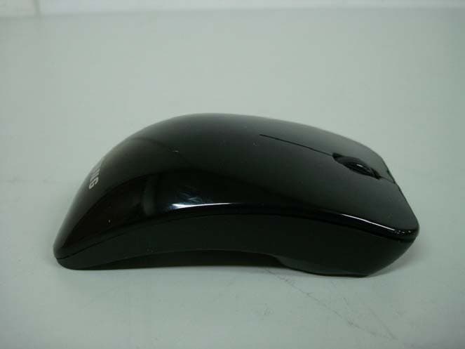 2.4 G Wireless Mouse - FCC ID A3LSM3PWP - Samsung Electronics Co Ltd (4)