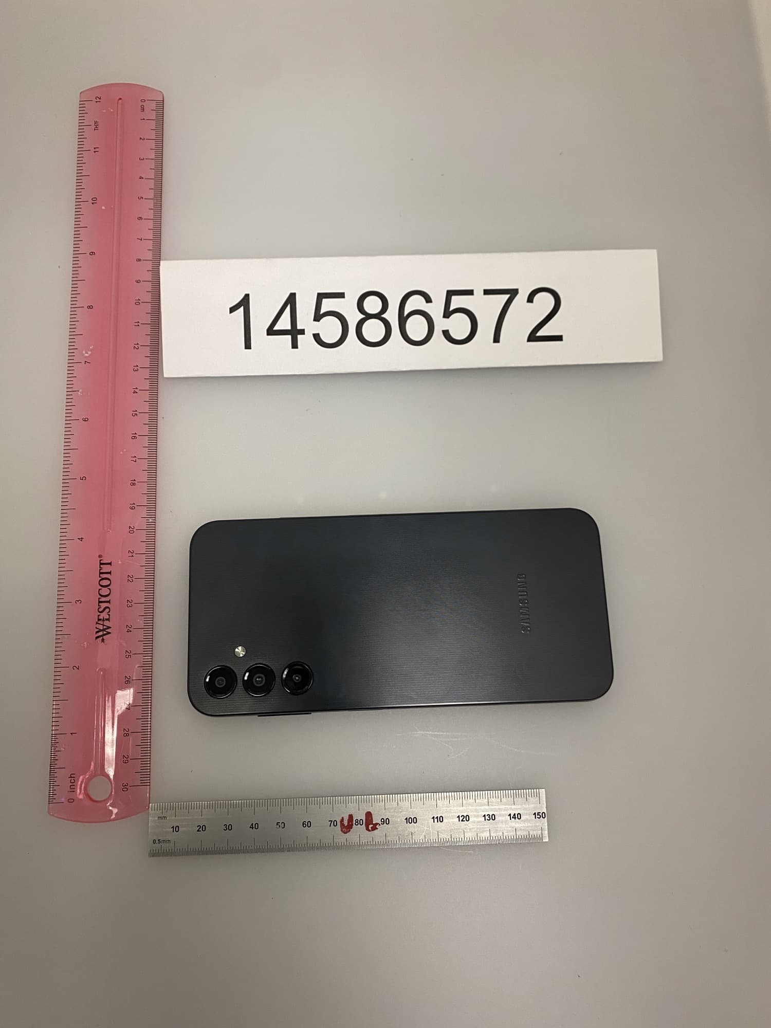 GSM/WCDMA/LTE Phone with BT/BLE, DTS/UNII a/b/g/n/ac - FCC ID A3LSMA145M - Samsung Electronics Co Ltd (2)
