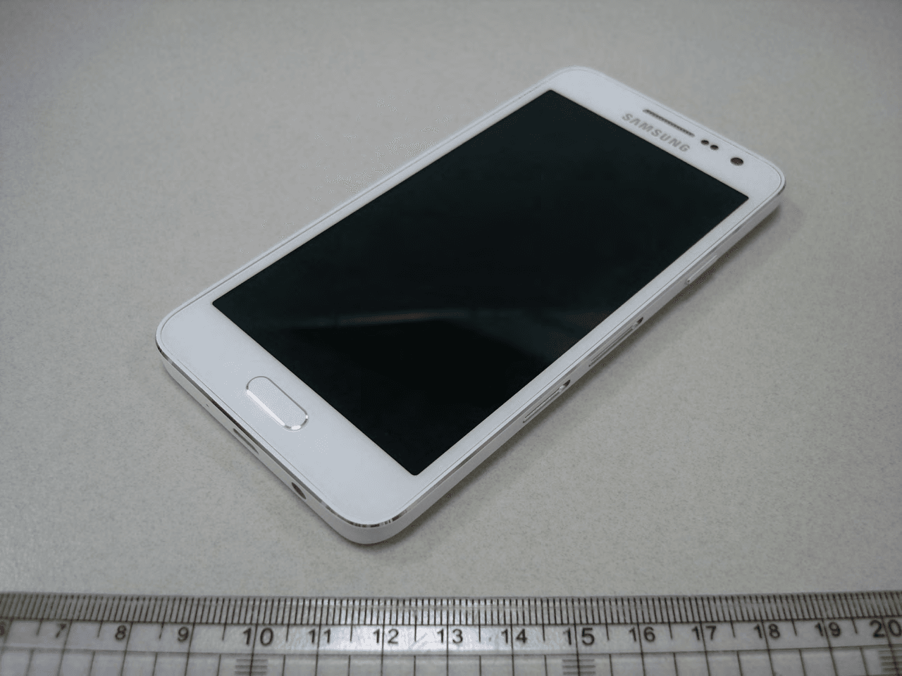 Multi-Band GSM/EDGE/UMTS/LTE Phone with WLAN, Bluetooth, RFID and ANT+ - FCC ID A3LSMA300M - Samsung Electronics Co Ltd (4)