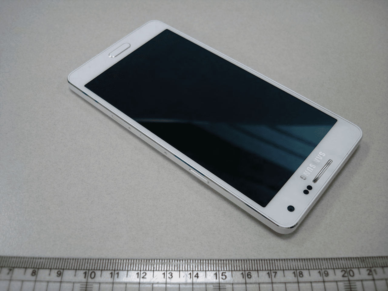 GSM/WCDMA/LTE Phone + Bluetooth, DTS/UNII a/b/g/n, ANT+ & NFC - FCC ID A3LSMA500KOR - Samsung Electronics Co Ltd (1)